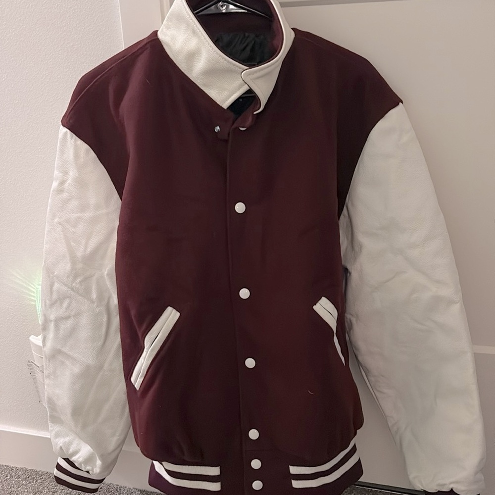 NWT [Holloway] "Patriots" Standard Varsity Jacket Maroon White Men's Size Medium - Picture 6 of 9